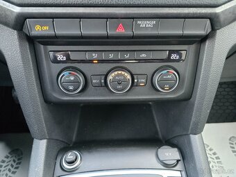 VW AMAROK 3,0TDI V6 150kW 4x4 DSG 2020 COMFORT TAŽNÉ ČR -DPH - 11
