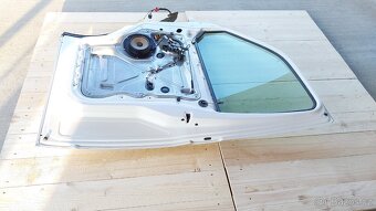 VW Transporter T5 – Dveře pravé přední bílé - 11