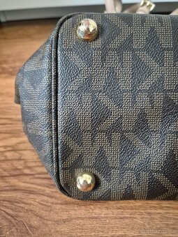 Kabelka Michael Kors hnědá - 11