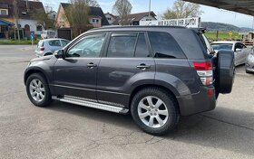 Suzuki Grand Vitara 2.4i Comfort AUT. benzín 124kw - 11