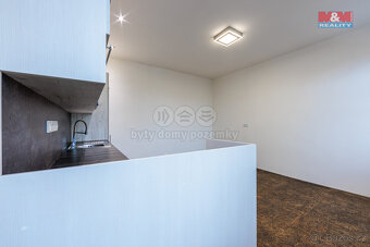 Prodej bytu 1+1, 49 m², Karlovy Vary, ul. Jabloňová - 11