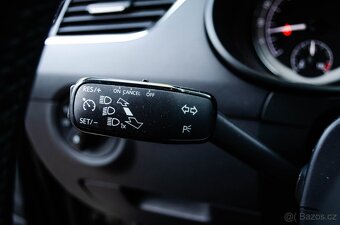 Škoda Octavia Combi 2.0 TDI Elegance/Style DSG - 11