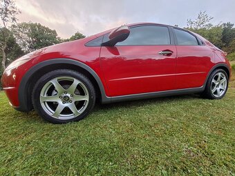 Honda Civic 8G 2006 - 11
