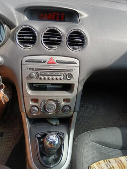 Prodám Peugeot 308 SW 1,6 HDI - 11