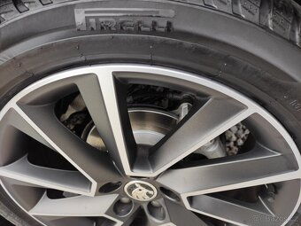 Škoda Scala hezká udržovaná 30 tis. Km. Kamera - 11