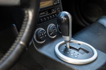Nissan 350z - 11