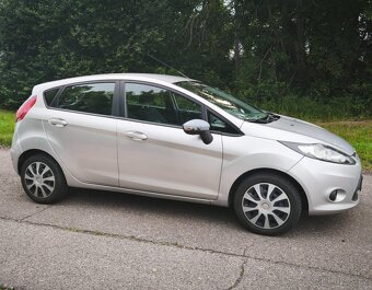 Ford Fiesta 1.4 TDCi, rok 2010, spotřeba 4.3 nafty - 11