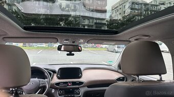 2019 - Hyundai Santa Fe Premium Luxury 2,2 CRDi 7 místn - 11