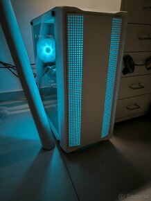 Stavba počítačů na míru - 11