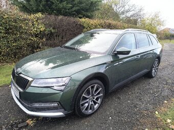 Škoda Superb combi Scout 4x4 - 11