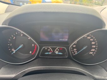 Ford Kuga 2.0 Tdci, Rv. 2015, Naj 96 tis.km.serviska,4x4 - 11