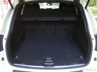 Porsche Cayenne 4.8i V8 ČR - 11