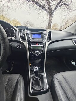Hyundai i30 - 11