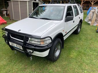 Opel Frontera 2.4i 4x4 TOP STAV BEZ KOROZE - 11