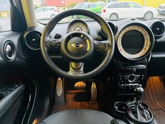 MINI COOPER COUNTRYMAN 2.0 SD NAFTA 4x4 AUTOMAT - 11