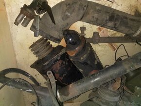 Jeep Kaiser M 715 V8 - 11