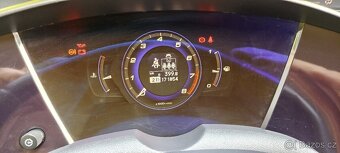 Honda Civic 1.8 i-vtec - 11