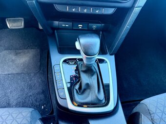 KIA CEED 1.5 118KW AUTOMAT ZÁRUKA - 11