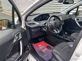 Peugeot 2008,  1.2i, 60kW - 11