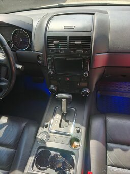 Volkswagen Touareg 3.0 automat - 11