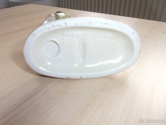 STARÁ PORCELÁNOVÁ FIGURKA - KLUK, BÁBOVKA A PES - 11