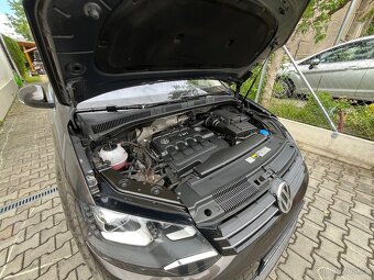 VW Sharan 2.0TDI Highline - 11