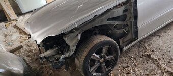 Mercedes Benz E320 CDI Kombi S211 - 11