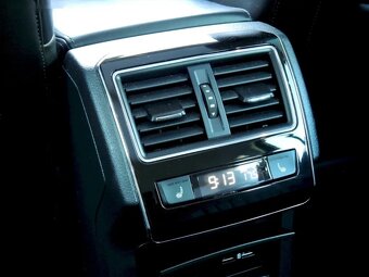 Škoda Superb, combi 1.6TDI 88kW Style - 11
