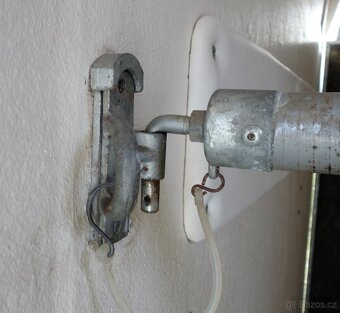 Přívěs pro přepravu koní - 11