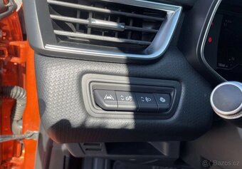Renault Clio 1.3 BENZÍN - 11