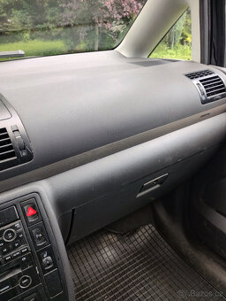 VW Sharan 1.9 TDi  96 kW - 11