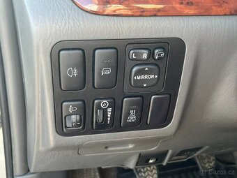 Toyota Land Cruiser 120 3.0 D4-D 127 kW - 11