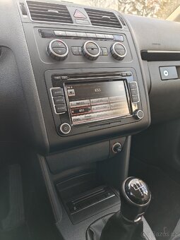 Volkswagen Touran 2.0tdi - HIGHLINE-ČR - 11