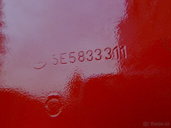 Škoda Octavia 3 III sedan limuzína orig dveře 5E5833311 - 11