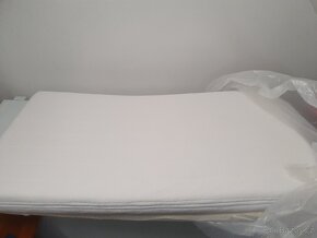 Postylka s matraci top stav - 11