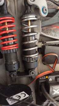 Traxxas Erevo 1/8 - 11