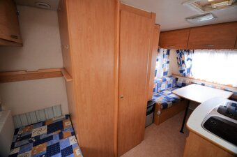 Karavan, obytný přívěs Sterckeman 370, malý lehký, 2007 - 11