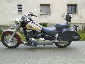 Suzuki VL1500 Intruder r.v 1997, 28000km, nová Stk. - 11