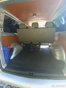 Volkswagen T5 2,5Tdi 96kW Long - 11