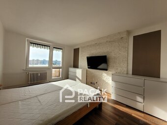 Pronájem zrekonstruovaného bytu 2+kk v Olomouci, ul. Nedvědo - 11