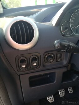 Peugeot 1007 Sport 1.6 HDI FAP Digi Klima, Tažné, Nová STK - 11