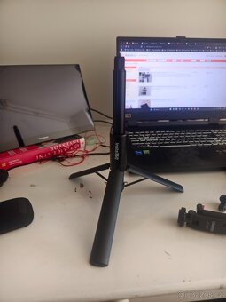 Insta 360 X3 + Tripod a ochrané čočky - 11
