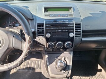 Mazda 5 - 11