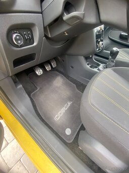 Opel corsa 1.2,63kw. 4.2011r původ CZ - 11