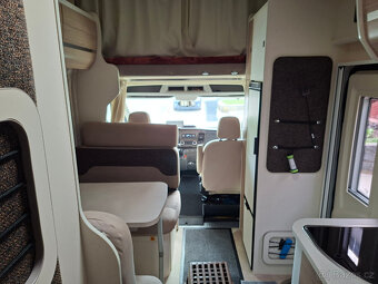 Prodej obytného automobilu - 11