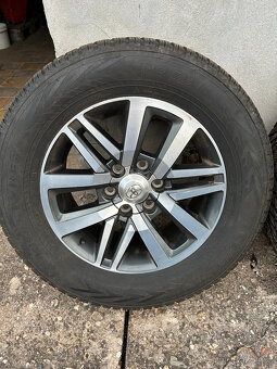 Toyota Hilux kompletni kola zimní pneu 265/60R18 - 11