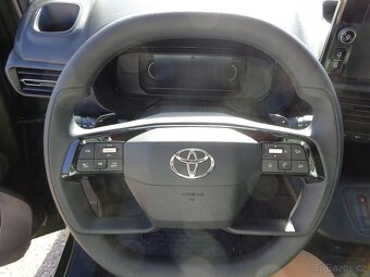 Toyota Proace City 1.5D Long r.v.2025 AUTOMAT 7 Míst ČR - 11