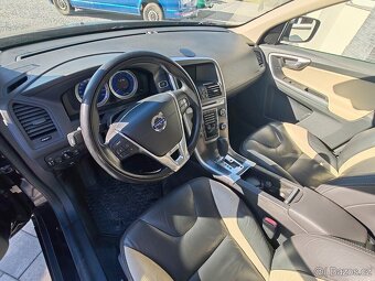 Volvo XC60 2.4D AWD 120kW R-Design 03/2011 151tkm - 11