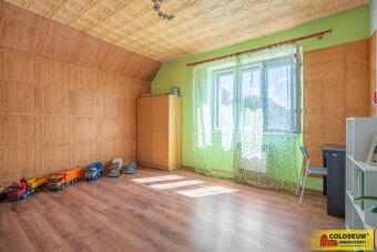 Šumná, RD 3+1, 150 m², zahrada, hospodářská budova, garáž –  - 11