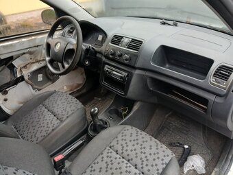 Škoda Roomster Praktik 1.4 TDi - 11